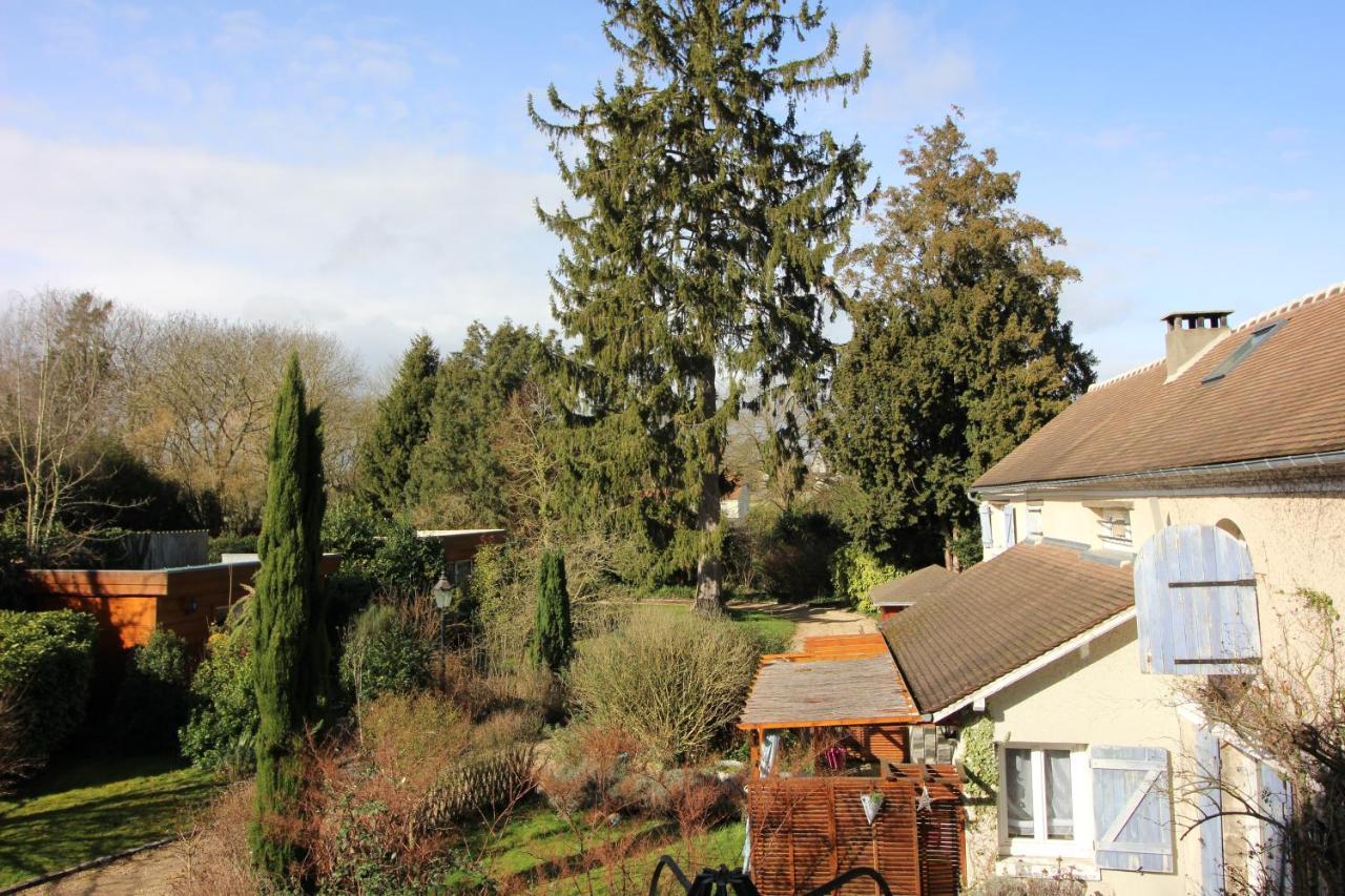 Hotel La Chasse Royale Plailly Esterno foto