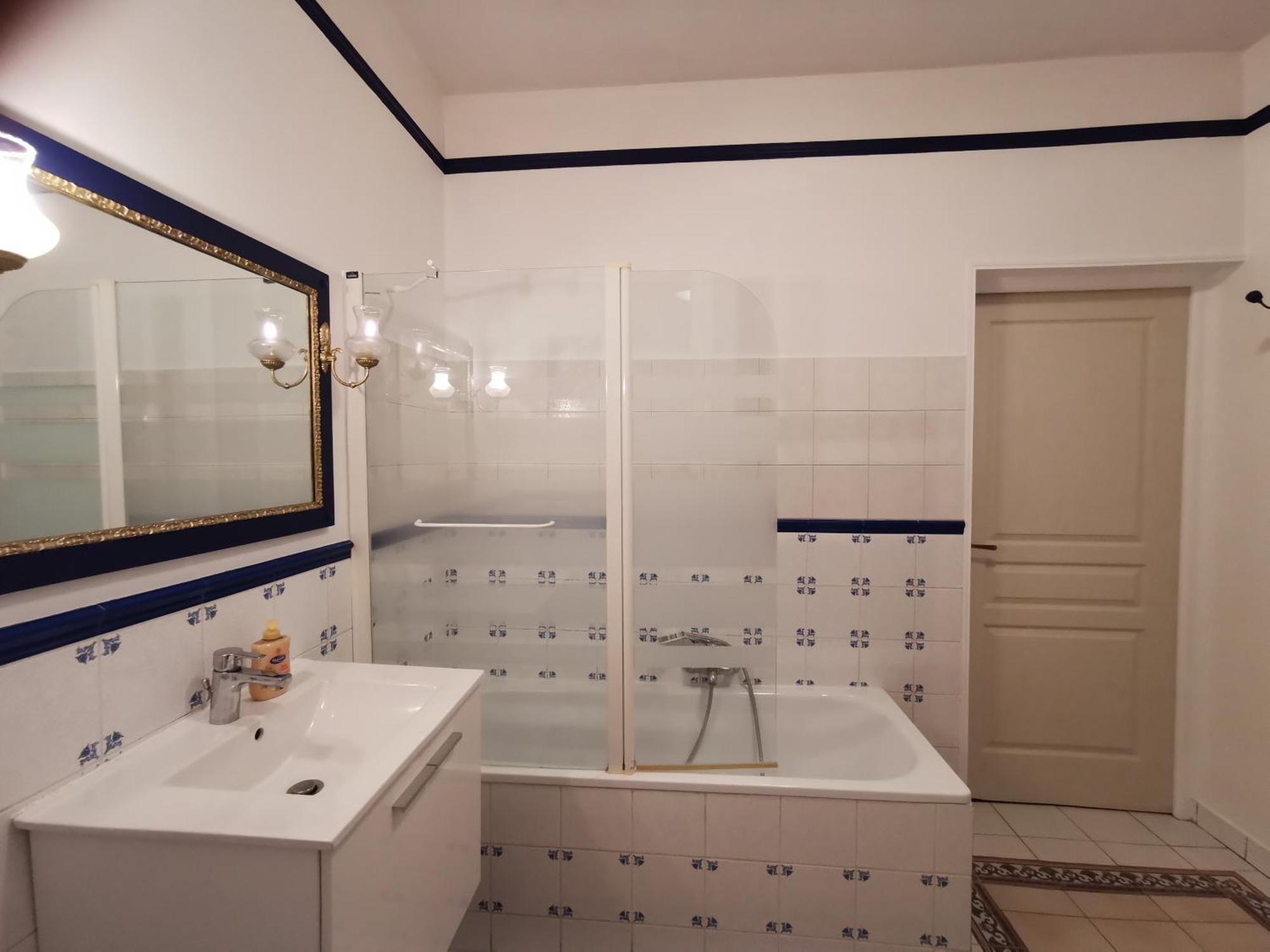 Hotel La Chasse Royale Plailly Esterno foto
